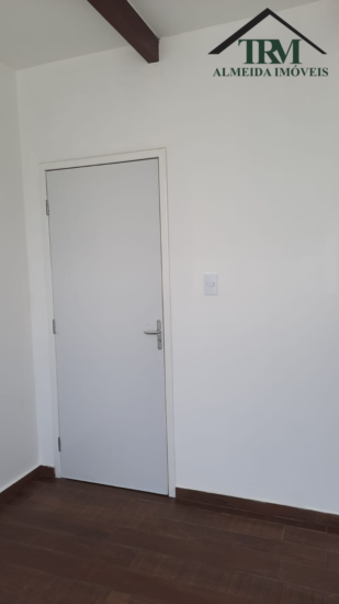 Sala_Candeias-Porta-1